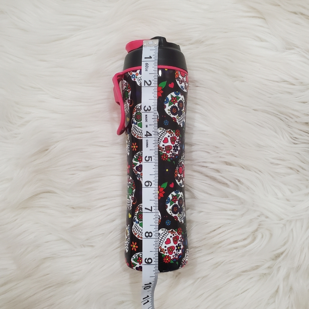 Skull print water bottle new - Picture 7 of 9
